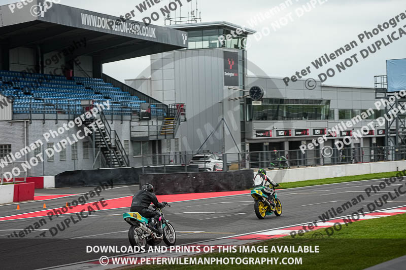 donington no limits trackday;donington park photographs;donington trackday photographs;no limits trackdays;peter wileman photography;trackday digital images;trackday photos